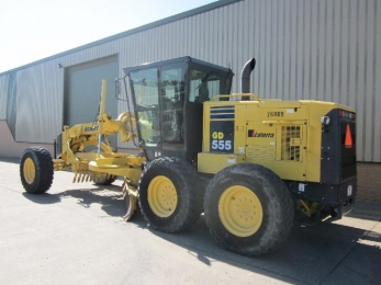 Komatsu GD555 продажа