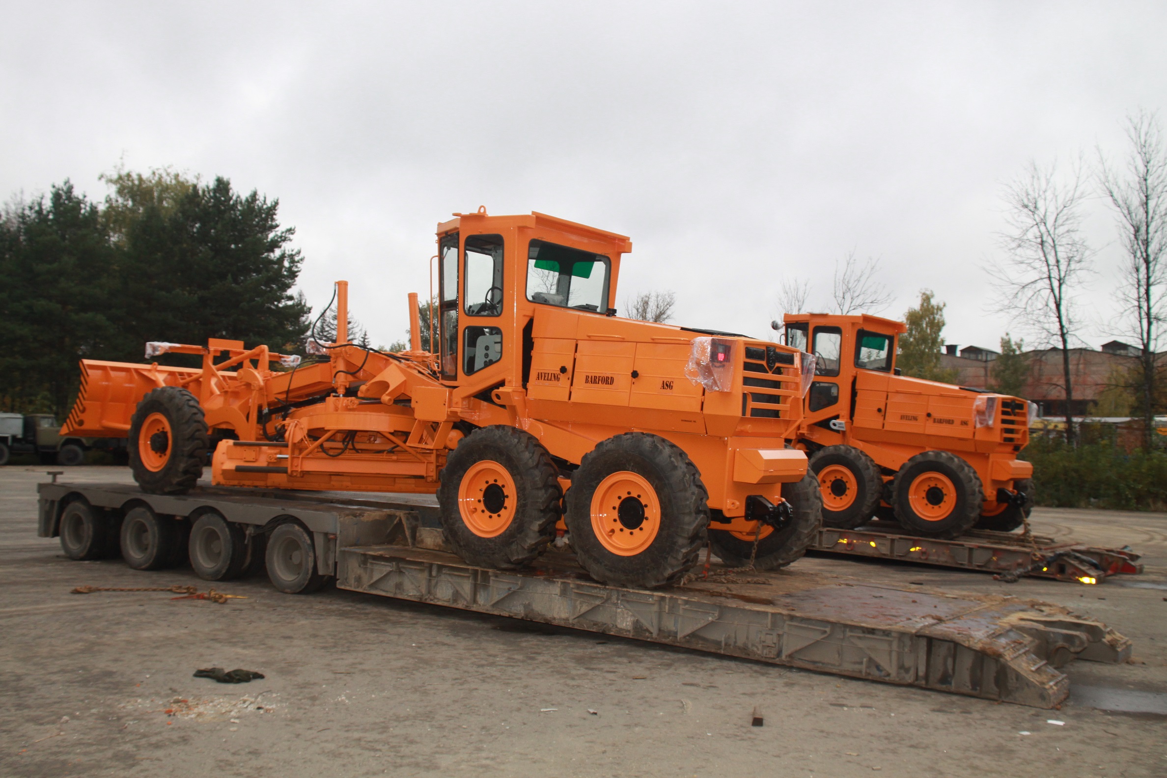 Купить автогрейдер из Европы, продажа грейдер VOLVO CAT HBM NOBAS KOMATSU,  полный привод импорт доставка таможня цена. — EuroNato